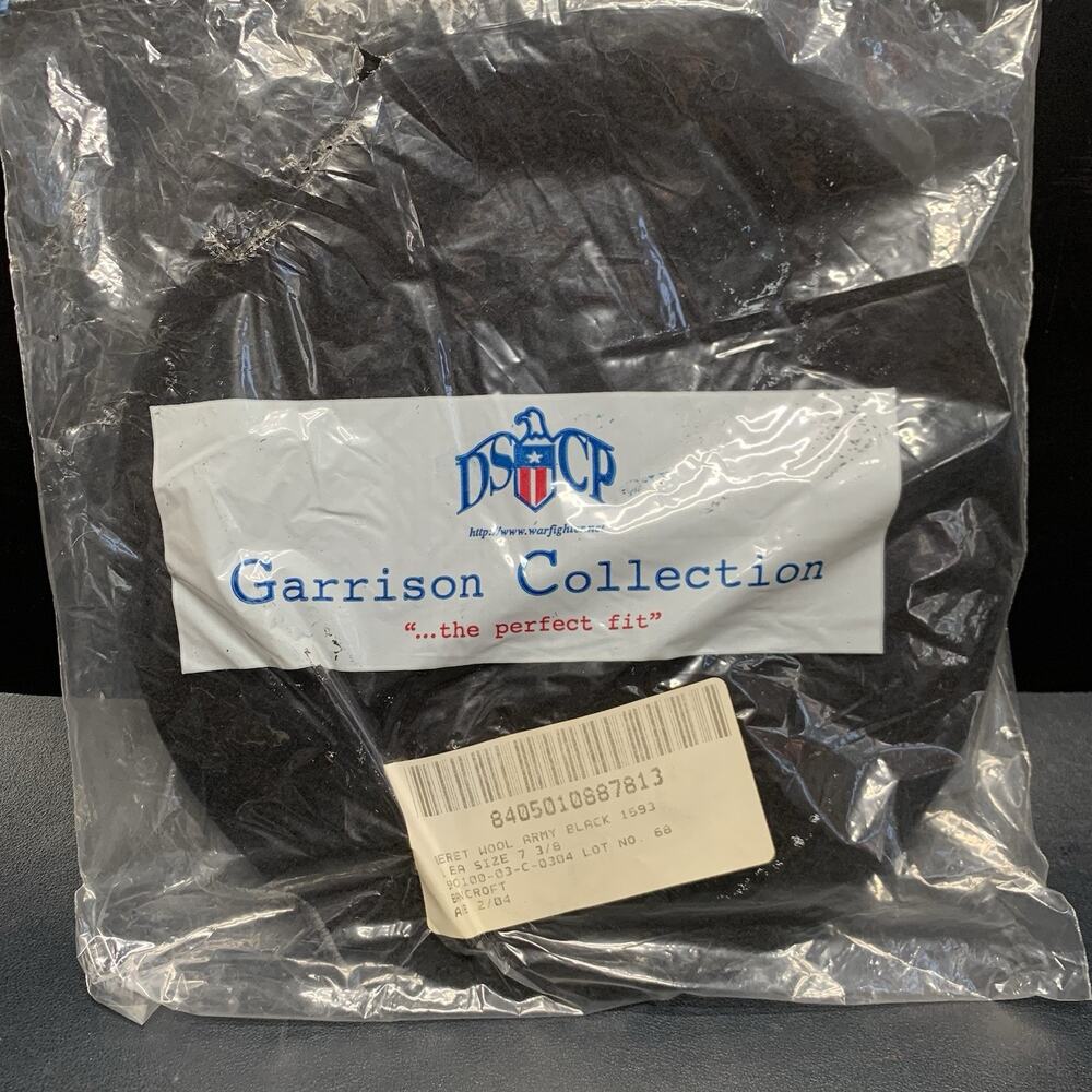Vintage US Army Black Wool Beret Size 7 3/8 Garrison Collection NWT USA Made.